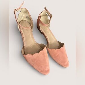 Isaac Mizrahi scalloped pink suede flats ankle strap Scalloped Pink ballet 7.5